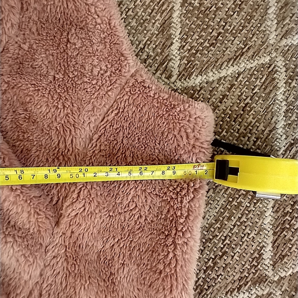 Sherpa Collared Vest NWOT - Picture 13 of 15